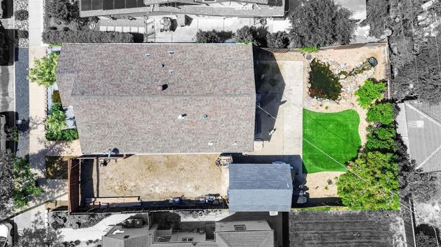 29 W Maple St, Stockton, CA 95204