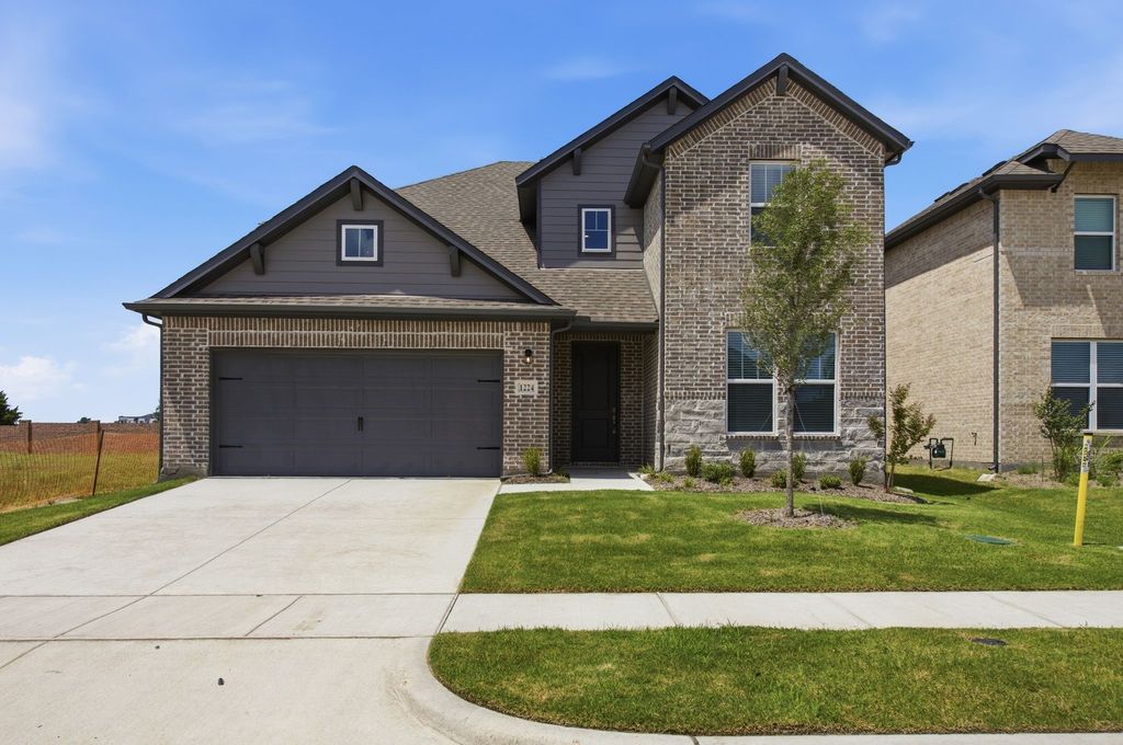 1224 Redcoat Drive, Forney, TX 75126