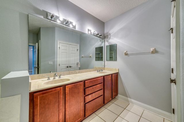 7340 REGINA WAY, Orlando, FL 32819