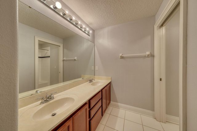 7340 REGINA WAY, Orlando, FL 32819