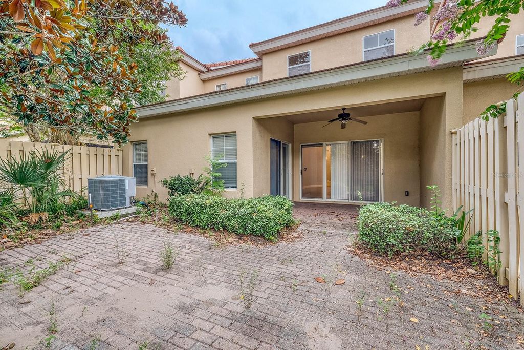 Image 37 of property listing at 7340 REGINA WAY, Orlando, FL 32819