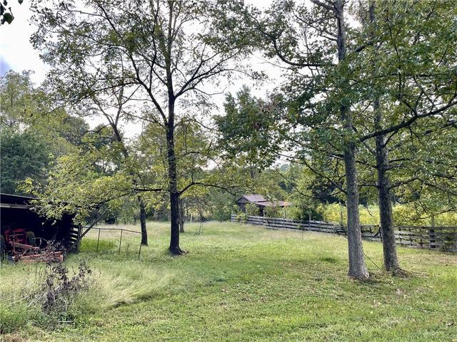 866 Sugar Valley Road, Cartersville, GA 30120