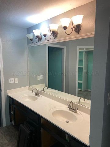 8101 SHELDON Road, Amarillo, TX 79119