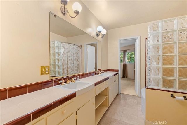 2807 Wyoming Way, Riverside, CA 92506