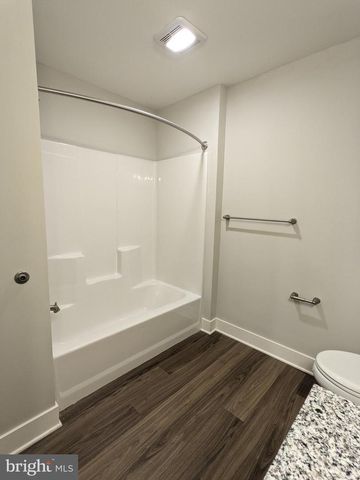 315 LOCUST ST, Columbia, PA 17512