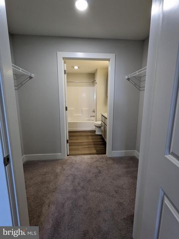 315 LOCUST ST, Columbia, PA 17512