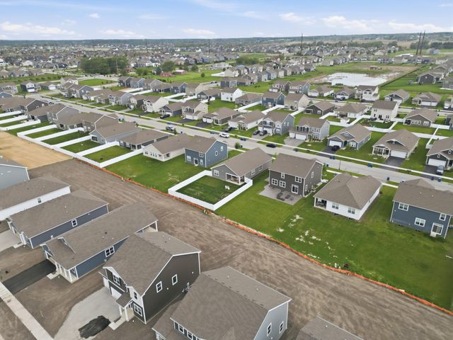 7677 W 105th Place, Crown Point, IN 46307