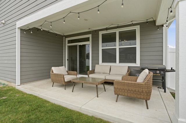7677 W 105th Place, Crown Point, IN 46307