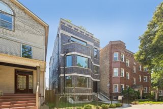1845 W Waveland Avenue 1, Chicago, IL 60613