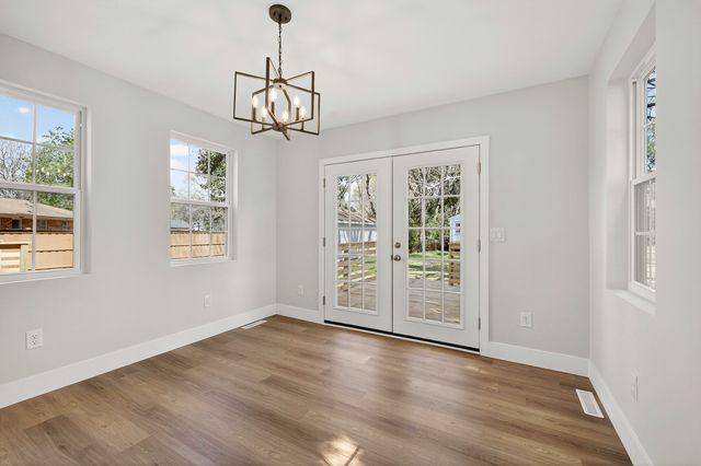 1863 Sandcroft Drive, Charleston, SC 29407