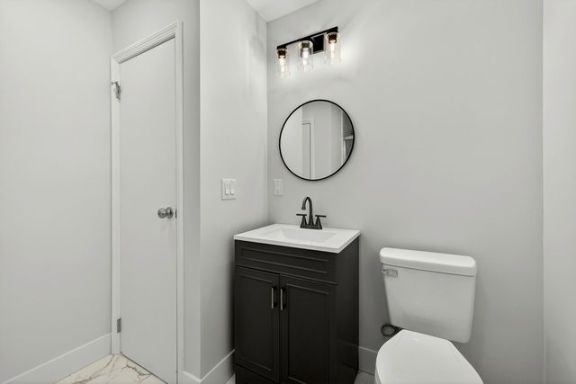 1863 Sandcroft Drive, Charleston, SC 29407