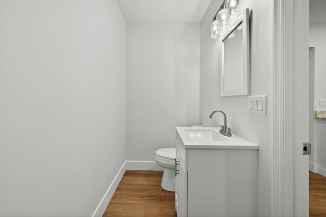 1863 Sandcroft Drive, Charleston, SC 29407