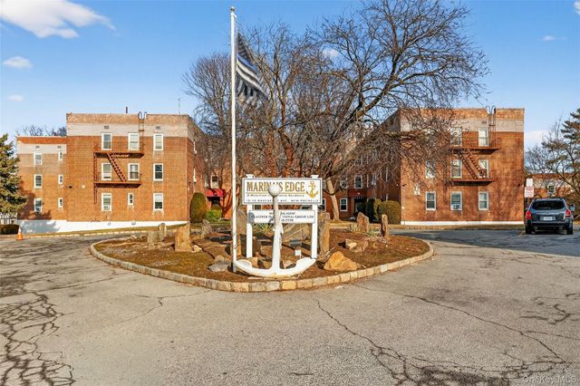 10 Davenport Avenue 1F, New Rochelle, NY 10805