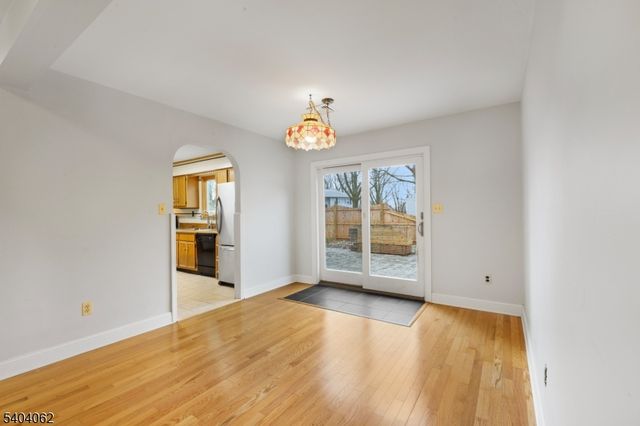 242 Powderhorn Drive, Lopatcong Twp., NJ 08865