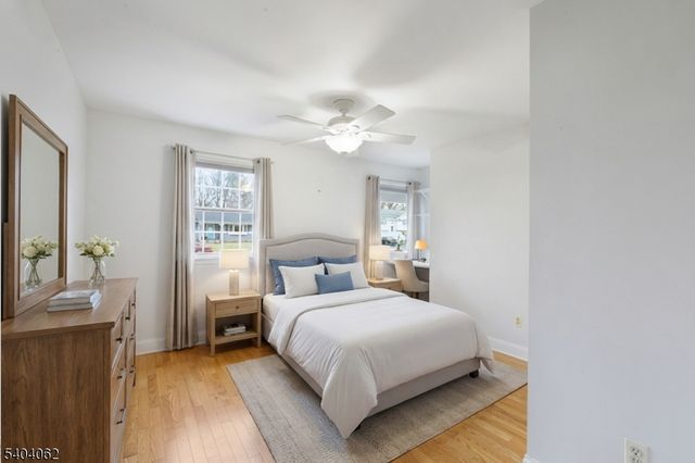 242 Powderhorn Drive, Lopatcong Twp., NJ 08865