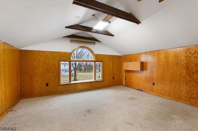 242 Powderhorn Drive, Lopatcong Twp., NJ 08865