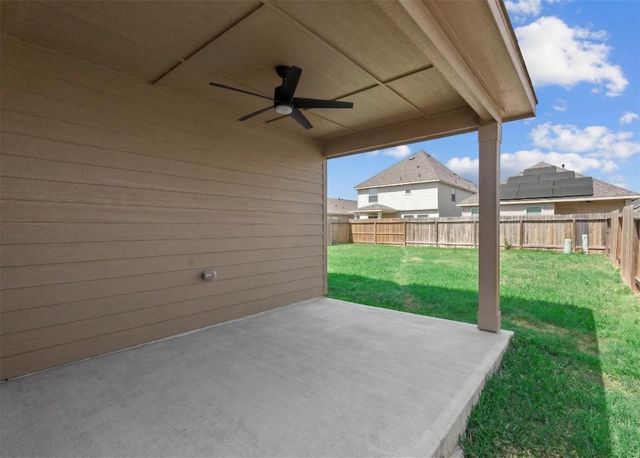15215 Snowdrop Field Drive, Humble, TX 77396