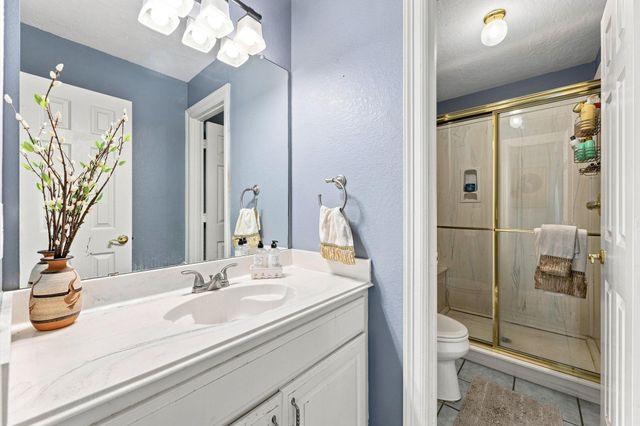 217 Baywood Street, Shoreacres, TX 77571