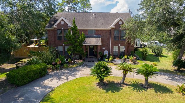 217 Baywood Street, Shoreacres, TX 77571