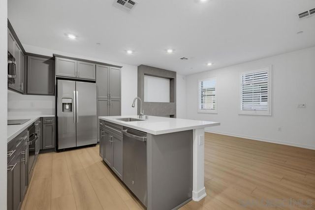 4239 S Gasly Paseo, Ontario, CA 91762