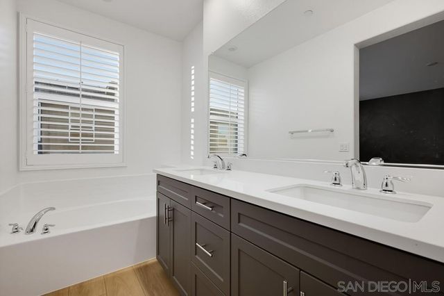 4239 S Gasly Paseo, Ontario, CA 91762