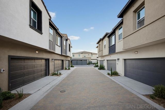 4239 S Gasly Paseo, Ontario, CA 91762