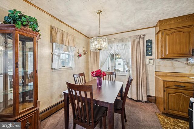 223 ALDEN AVE, Morrisville, PA 19067