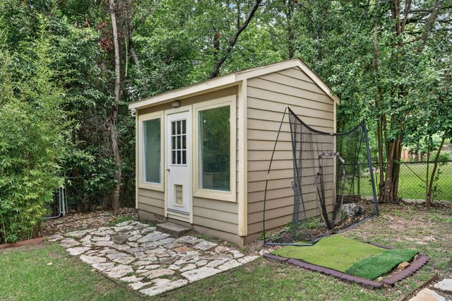 18 Margranita CRES, Austin, TX 78703