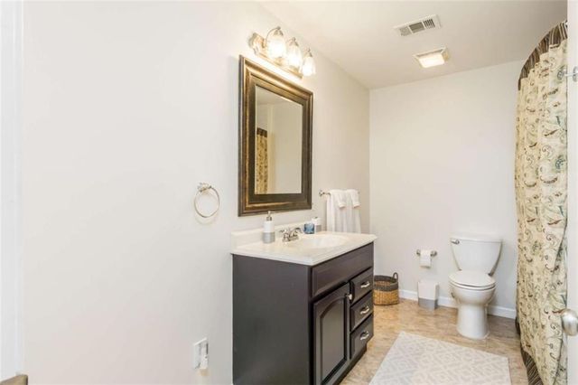 9325 Spinnaker Lane, Gainesville, GA 30506