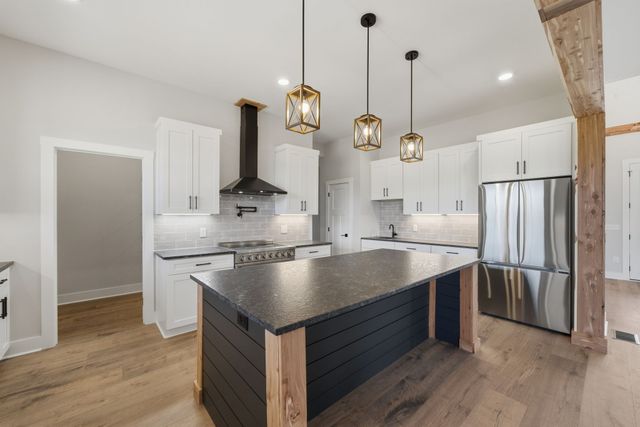 5022 Royal View Way, Clarksville, TN 37040