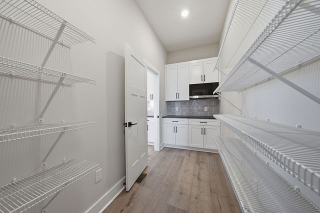 5022 Royal View Way, Clarksville, TN 37040
