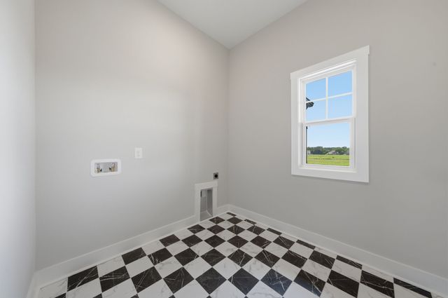 5022 Royal View Way, Clarksville, TN 37040