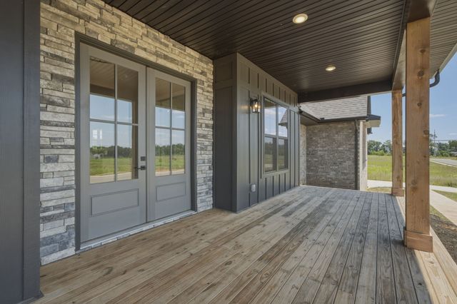 5022 Royal View Way, Clarksville, TN 37040