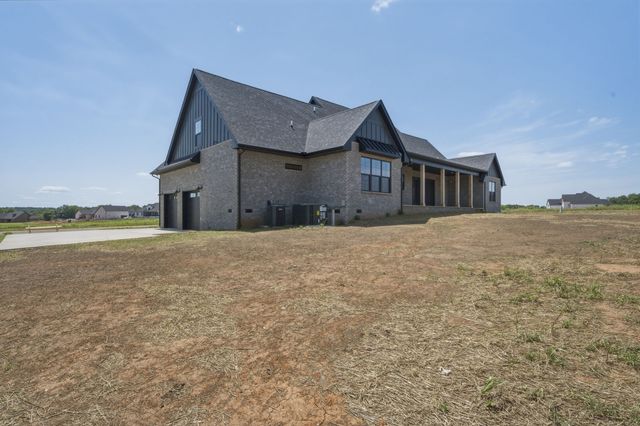 5022 Royal View Way, Clarksville, TN 37040