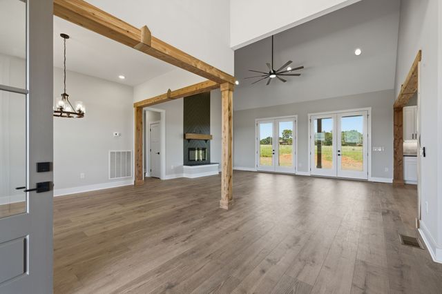5022 Royal View Way, Clarksville, TN 37040