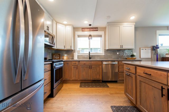 358 Pioneer Crossing Blvd, Manhattan, MT 59741