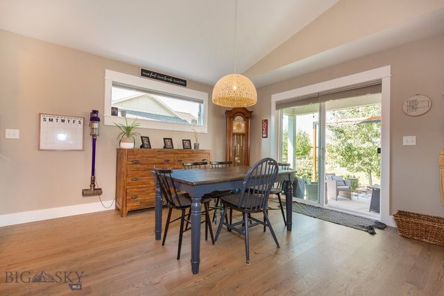 358 Pioneer Crossing Blvd, Manhattan, MT 59741