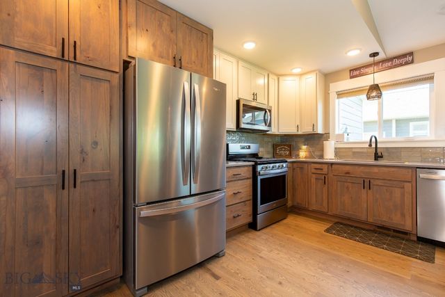 358 Pioneer Crossing Blvd, Manhattan, MT 59741