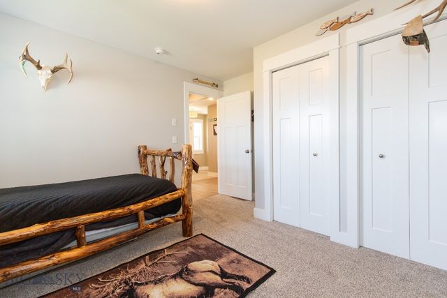 358 Pioneer Crossing Blvd, Manhattan, MT 59741