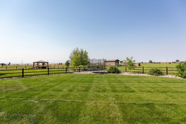 358 Pioneer Crossing Blvd, Manhattan, MT 59741