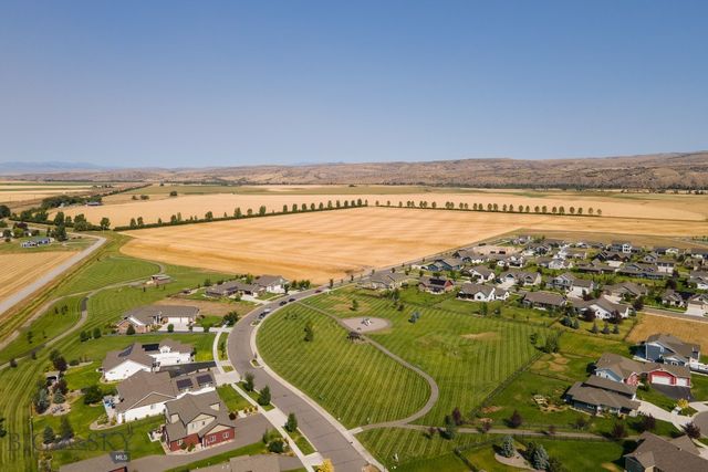358 Pioneer Crossing Blvd, Manhattan, MT 59741