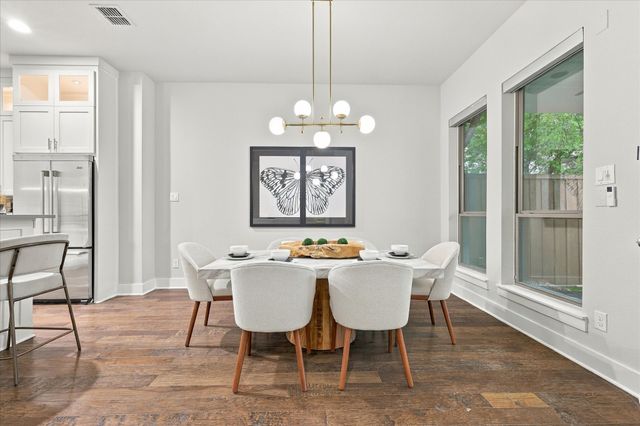 6251 Lakeshore Drive, Dallas, TX 75214