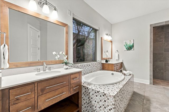 6251 Lakeshore Drive, Dallas, TX 75214