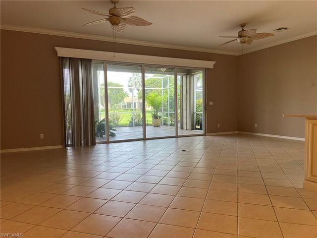 9269 Palm Island CIR, North Fort Myers, FL 33903