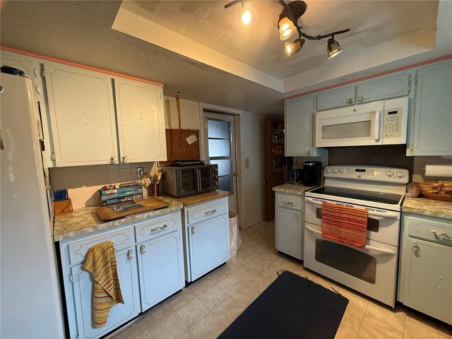 7301 SAN CARLOS DRIVE, Port Richey, FL 34668
