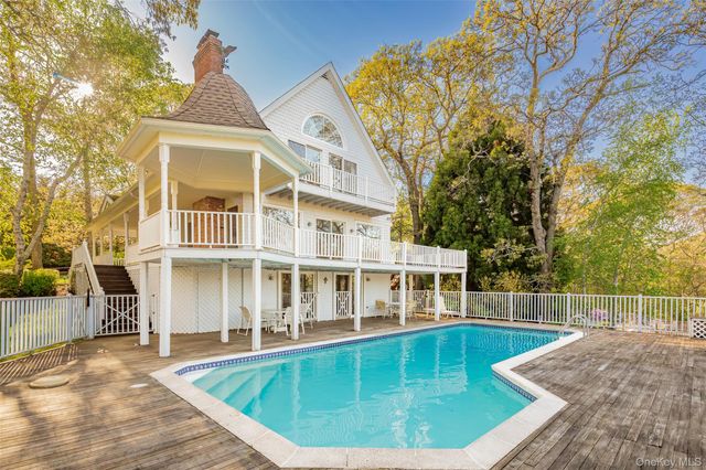 4 Irene Lane, Shelter Island, NY 11964