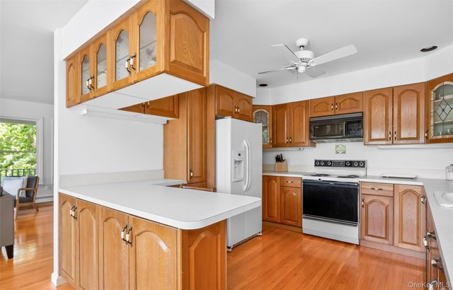 4 Irene Lane, Shelter Island, NY 11964