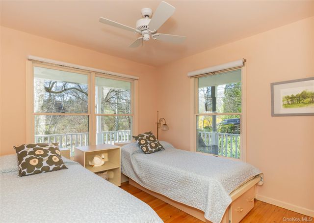 4 Irene Lane, Shelter Island, NY 11964