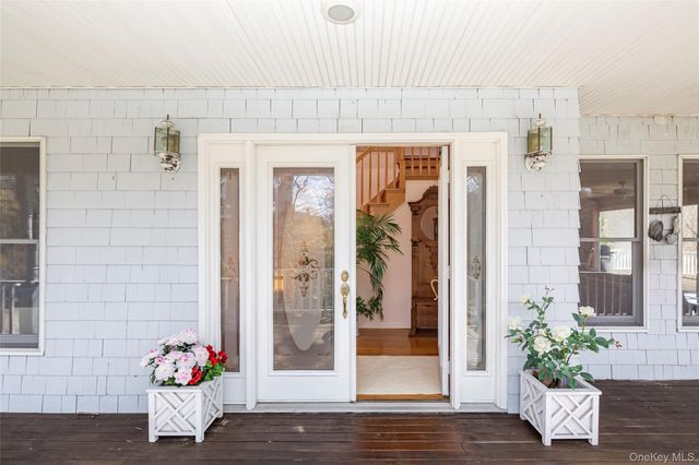 4 Irene Lane, Shelter Island, NY 11964