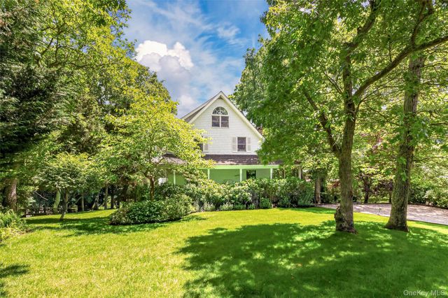 4 Irene Lane, Shelter Island, NY 11964
